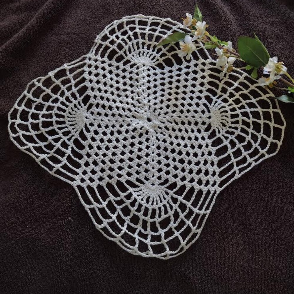 HANDMADE  Doily You get 3 - Picture 3 of 3